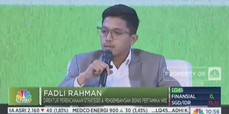 Direktur Perencanaan Strategis dan Pengembangan Bisnis Pertamina New & Renewable Energi (Pertamina NRE) Fadli Rahman memberikan pemaparan dalam kegiatan Green Economic Forum yang dipantau secara virtual di Jakarta, Senin (22/5/2023). (MASAPNEWS/ANT)