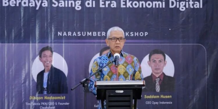 Deputi Bidang Koordinasi Ekonomi Digital, Ketenagakerjaan, dan Usaha Mikro, Kecil, dan Menengah (UMKM) Kemenko Perekonomian Rudy Salahuddin dalam Workshop “Mendorong Pemuda menjadi Wirausaha Baru yang Berdaya Saing di Era Ekonomi Digital” di Kuningan, Jawa Barat, Rabu (24/5/2023). (MASAPNEWS/ANT/HO-KemenkoEkonomi)