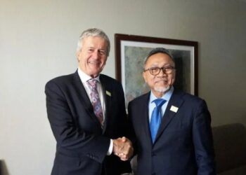 Menteri Perdagangan (Mendag) RI Zulkifli Hasan menyampaikan keseriusan Indonesia meningkatkan komitmen perdagangan Indonesia dengan Selandia Baru di bawah payung Perjanjian Perdagangan Bebas ASEAN, Australia, dan Selandia Baru (AANZFTA) saat bertemu dengan Menteri Perdagangan dan Pengembangan Ekspor Selandia Baru Damien O’Connor. (MASAPNEWS/ANT/HO-Kementerian Perdagangan)