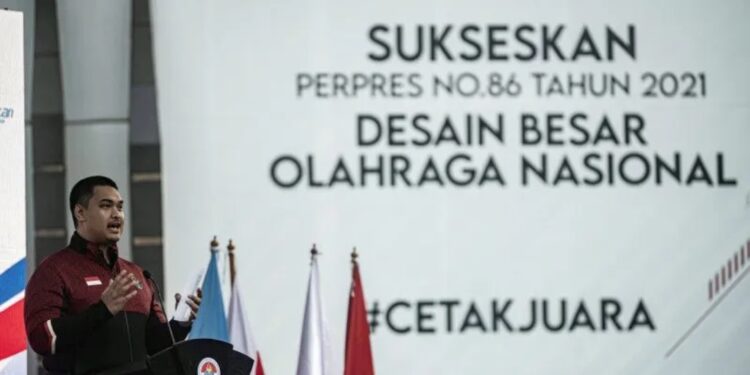 Ilustrasi - Menteri Pemuda dan Olahraga (Menpora) Ario Bimo Nandito Ariotedjo berbicara saat upacara pengukuhan kontingen Indonesia untuk SEA Games Kamboja 2023 usai upacara pengukuhan di lapangan Kementerian Pemuda dan Olahraga (Kemenpora), Jakarta, Selasa (2/5/2023). (MASAPNEWS/ANT)