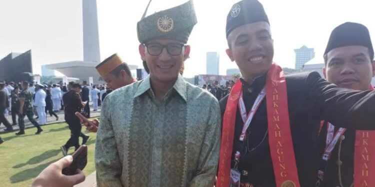 Menteri Pariwisata dan Ekonomi Kreatif Sandiaga Uno saat ditemui usai Upacara Peringatan Hari Lahir Pancasila di Lapangan Monas, Jakarta Pusat, Kamis (1/6/2023). (MASAPNEWS/ANT)