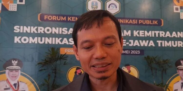 Direktur Tata Kelola Kemitraan Komunikasi Publik, Direktorat Jenderal Informasi dan Komunikasi Publik pada Kementerian Komunikasi dan Informatika Republik Indonesia Hasyim Gautama saat menghadiri acara KIM Se-Jawa Timur, di Pasuruan pada 30 dan 31 Mei 2023. (MASAPNEWS/ANT)