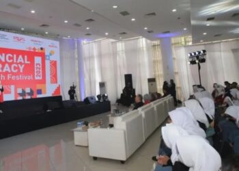 Para pelajar SMA mengikuti Financial Literacy for YOUth Festival yang digelar Prudential Indonesia di Felfest Universitas Indonesia, Selasa (23/5/2023). (MASAPNEWS/ANT/HO/Prudential Indonesia)