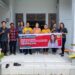 Legislator Kabupaten Gunung Mas Nomi Aprilia (kanan keempat) berfoto bersama Kades Rangan Tate Indra Lesmana dan lainnya, usai reses perseorangan di Desa Rangan Tate Kecamatan Mihing Raya, (15/6/2023). (IST)