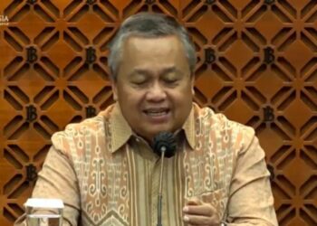 Gubernur Bank Indonesia (BI) Perry Warjiyo menyampaikan Hasil Rapat Dewan Gubernur (RDG) BI Agustus 2023 di Jakarta, Kamis (24/8/2023). (MASAPNEWS/ANT)