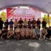Pj Sekda Gumas Richard berfoto bersama Kasi Tindak Pidana Umum Mosezs Sahat Raguna, para pelajar SMK Negeri 1 Kuala Kurun, dan lainnya, usai pemusnahan barang bukti di Kuala Kurun, Kamis (31/8/2023). (IST)