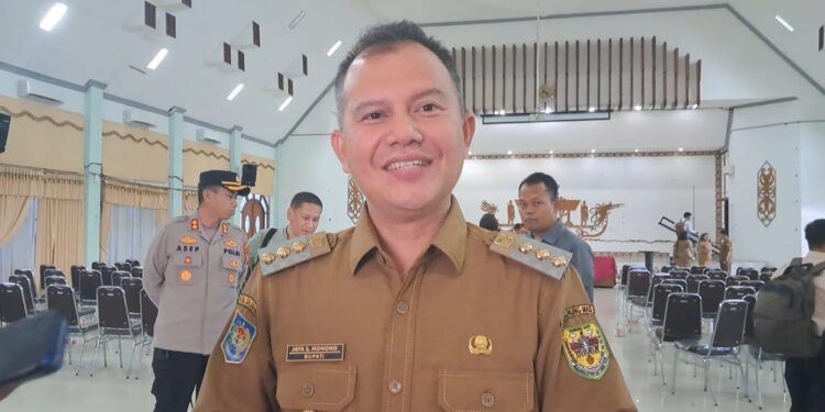 Bupati Gunung Mas Jaya S Monong. (MASAPNEWS/GCM)