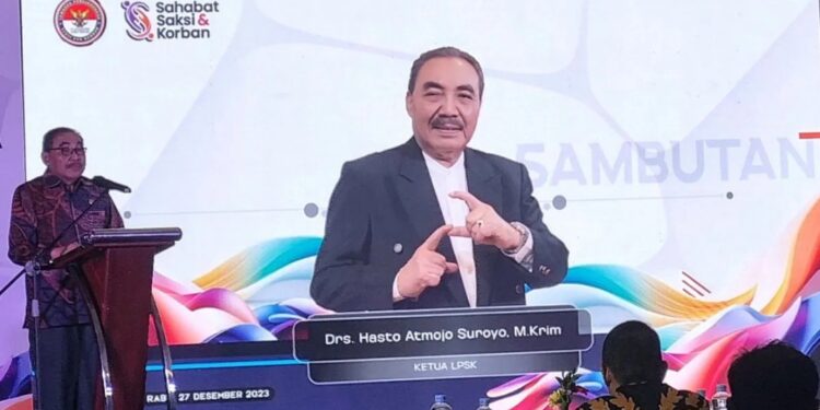 Ketua LPSK Hasto Atmojo Suroyo membuka acara “Peluncuran Grand Strategy Program Rehabilitasi Psikososial Bagi Korban Tindak Pidana”, di Menteng, Jakarta Pusat, Jakarta, Rabu (27/12/2023). (MASAPNEWS/ANT)