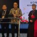 Menteri Komunikasi dan Informatika Budi Arie Setiadi (tengah) dalam konferensi pers Ibadah Perayaan Natal Nasional 2023 di Surabaya, Jawa Timur, Rabu (27/12/2023). (MASAPNEWS/ANT)