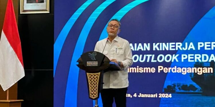 Menteri Perdagangan (Mendag) Zulkifli Hasan saat memberikan paparan Kinerja Kementerian Perdagangan 2023 dan Outlook 2024 di Kantor Kementerian Perdagangan, Jakarta, Kamis (4/1/2024). (MASAPNEWS/ANT)