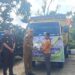 Foto Arsip – Bupati Gunung Mas Jaya S Monong menyalurkan bantuan pangan tahap pertama bulan Januari 2024 kepada salah satu PBP di Kuala Kurun, Selasa (30/1/2024). (IST)