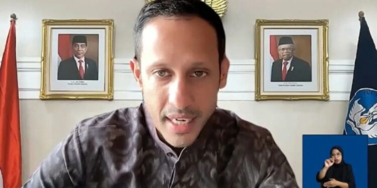 Menteri Pendidikan, Kebudayaan, Riset, dan Teknologi (Mendikbudristek) RI Nadiem Anwar Makarim pada acara Sarasehan Kebudayaan 2024 di Auditorium GPH Haryo Mataram Kampus UNS Solo, Jawa Tengah, Selasa (5/3/2024). (MASAPNEWS/ANT/HO-Dokumentasi UNS)