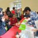 Petugas BUMN Holding Pangan ID FOOD mendata keluarga penerima bantuan pangan penanganan stunting gelombang kedua pada 2024 di Aula Kantor Kecamatan Jatisampurna, Kota Bekasi, Jawa Barat, Jumat (15/3/2024). (MASAPNEWS/ANT)