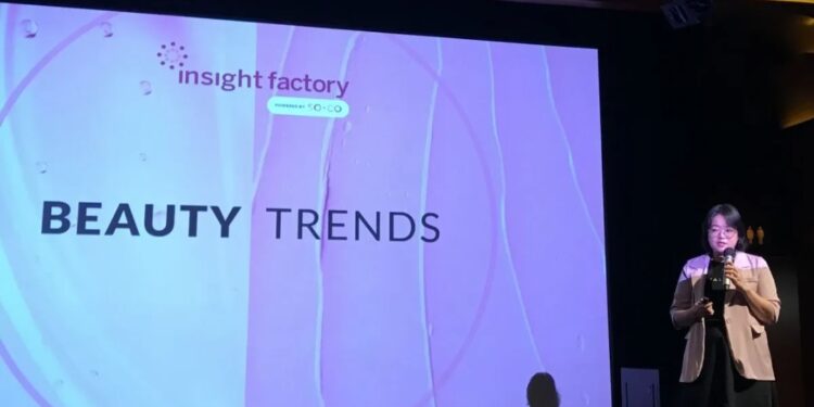 VP Data Management & Business Intelligence Social Bella Amanda Mandee Melissa saat gelaran konferensi pers Peluncuran Insight Factory by Soco di kawasan Senayan, Jakarta, Rabu. (MASAPNEWS/ANT)