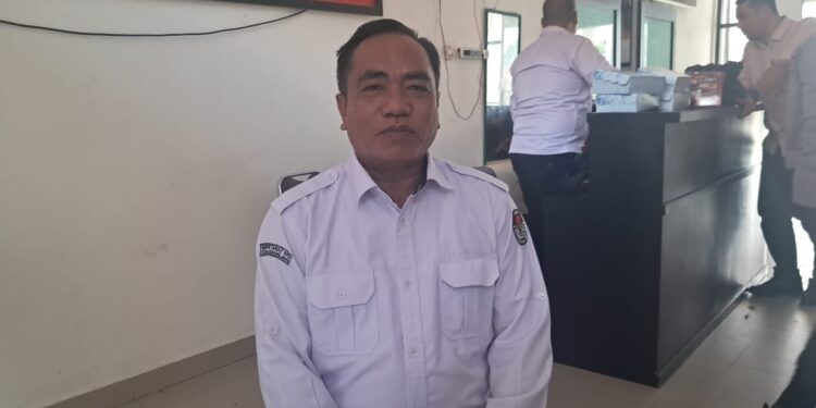 Ketua KPU Kabupaten Gumas Elfrinst G Tumon. (MASAPNEWS/GCM)