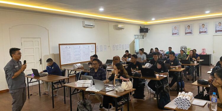 Suasana bimtek di kantor KPU Kabupaten Gumas. (MASAPNEWS/RY)