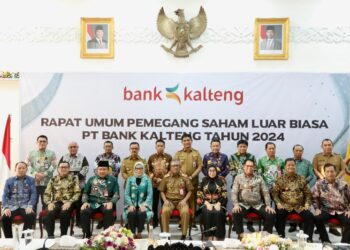 Pj Bupati Gumas Hadiri Rapat Umum Pemegang Saham Luar Biasa Bank Kalteng