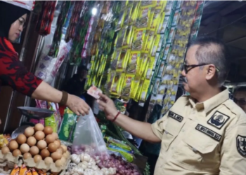 Pj Bupati pastikan harga bahan pokok di Gumas terjaga