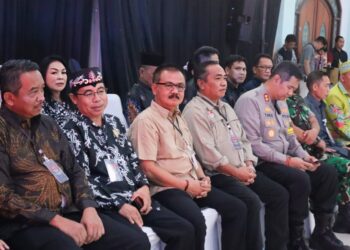 Pj Bupati Hadiri Debat Publik Pertama Cabup dan Cawabup Gumas