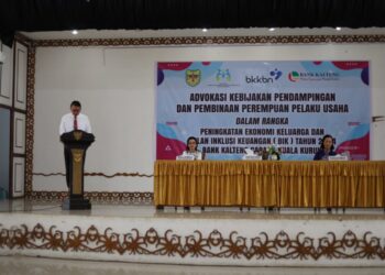 Kontribusi Perempuan Dalam Meningkatkan Ekonomi Keluarga dan Pertumbuhan Ekonomi Daerah