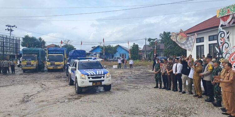 KPU Gunung Mas Mulai Distribusikan Logistik Pilkada ke 9 Kecamatan