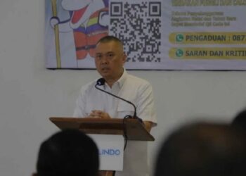 Menteri Perhubungan (Menhub) Dudy Purwagandhi memberi sambutan di sela meninjau Pelabuhan Tanjung Emas Semarang, di Semarang, Jawa Tengah, Selasa (31/12/2024). (MASAPNEWS/ANT/HO-Humas Kemenhub)