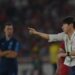 Arsip foto - Pelatih Timnas Indonesia Shin Tae-yong (kanan) memberikan instruksi disaksikan pelatih Timnas Argentina Lionel Scaloni (kiri) saat laga persahabatan FIFA Matchday di Stadion Utama Gelora Bung Karno, Jakarta, Senin (19/6/2023). (MASAPNEWS/ANT)