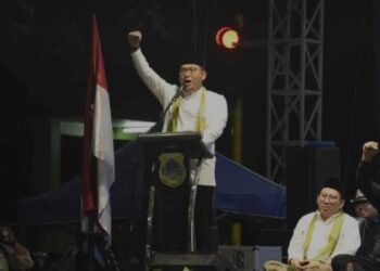 Wakil Menteri Pertanian (Wamentan) Sudaryono memberi sambutan dalam Pelantikan Pengurus Anak Cabang (PAC) dan Ranting Pemuda Tani Indonesia di Bondowoso, Jawa Timur. (MASAPNEWS/ANT/HO-Humas Kementan)
