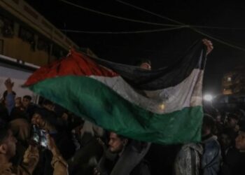 Kelompok perlawanan Palestina, Hamas menyebut perjanjian gencatan senjata dengan Israel di Jalur Gaza yang akan mulai berlaku pada Minggu (19/1/2025) sebagai sebuah “titik balik” dalam perjuangan melawan pendudukan Israel. (MASAPNEWS/ANT)