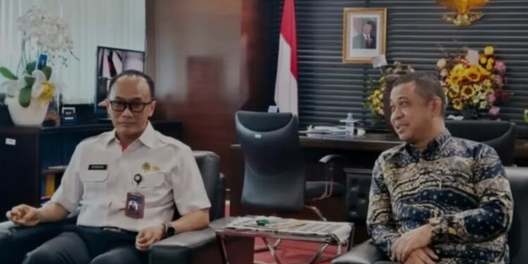 Kepala BKD Kaltim Deni Sutrisno saat menyambangi Kepala BKN Prof Zudan Arif Fakrulloh di Jakarta. (MASAPNEWS/ANT/HO-BKD Kaltim)
