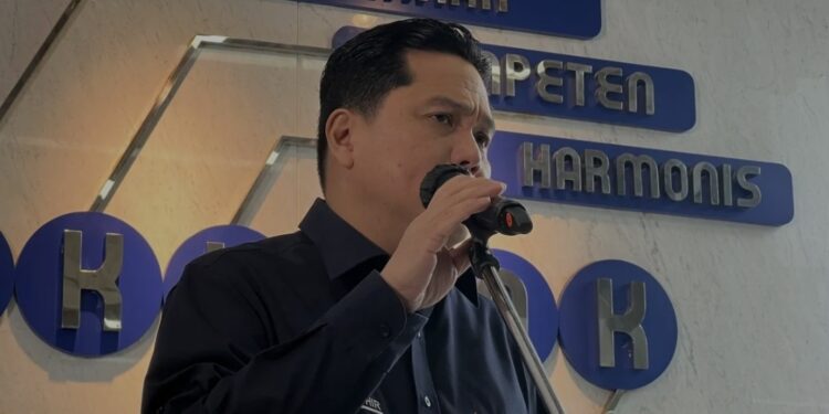 Menteri BUMN Erick Thohir dalam konferensi pers di Kantor Kementerian BUMN, Jakarta, Jumat (24/1/2025). (MASAPNEWS/ANT)