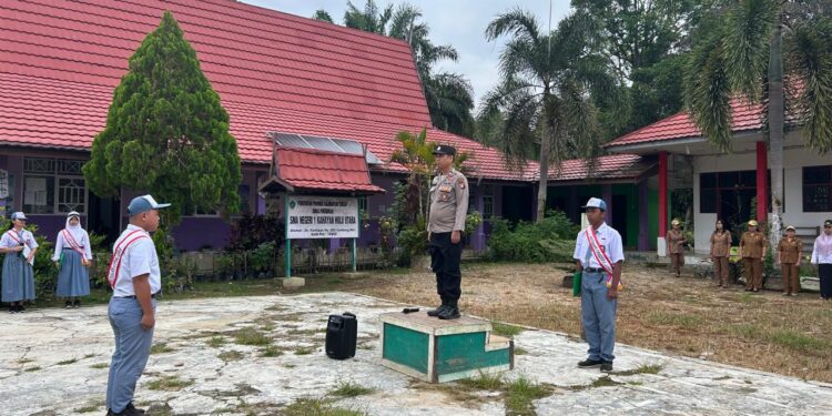 Personel Polsek Kahut ajak peserta didik stop perundungan