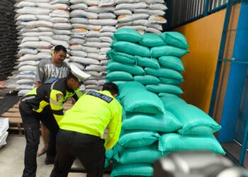 Polres Gumas Panen 1,5 Ton Jagung, Langsung Diserap Bulog