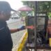 Polisi melakukan olah tempat kejadian perkara di lokasi seorang pria membakar sebuah warung akibat diputus cinta, Kamis (4/9/2025). (ANT)