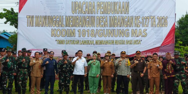 Kapolres bersama Wabup dan lainnya. (IST)