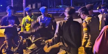 Polisi Tiba-Tiba Sambangi Tongkrongan Remaja di Gunung Mas, Apa yang Mereka Lakukan?