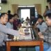 Hari Bhayangkara Ke-80 Memanas! Perang Taktik di Papan Hitam Putih Pecah di Gunung Mas
