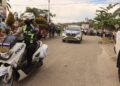 Puluhan Personel Satlantas Siaga di Setiap Sudut, Pawai Budaya Gunung Mas Berjalan Mulus