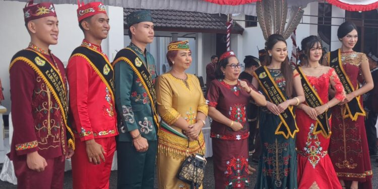 DPRD Gumas Titip Misi Khusus kepada Putra Putri Pariwisata