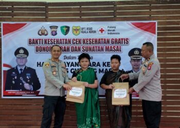 Senyum Anak-anak dan Warga Jadi Kado Terindah Hari Bhayangkara ke-80 di Gumas