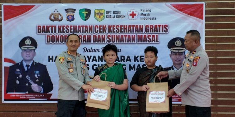 Senyum Anak-anak dan Warga Jadi Kado Terindah Hari Bhayangkara ke-80 di Gumas