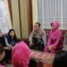 Warga Prasejahtera dan Warakawuri di Tewah Rasakan Hangatnya Bhayangkara ke-80