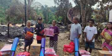 Pemkab Gumas salurkan bantuan logistik kepada korban kebakaran di Tumbang Lapan