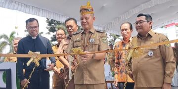 Bupati luncurkan SIMANIS GADIS, layanan publik bidang pendidikan kian transparan