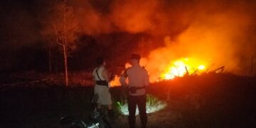 Tim Gabungan Padamkan Karhutla 4 Hektare di Kurun