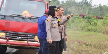 Kapolres Gumas Pimpin Penanganan Karhutla di Batu Nyapau