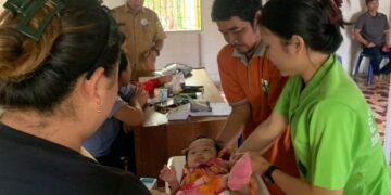 Camat dan Ketua PKK Kahut Pantau Intervensi Cegah Stunting di Desa-Desa