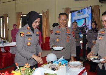78 Tahun Polwan RI, Polres Gumas Gelar Syukuran
