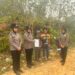Polwan Polres Gunung Mas Edukasi Warga soal Bahaya Karhutla