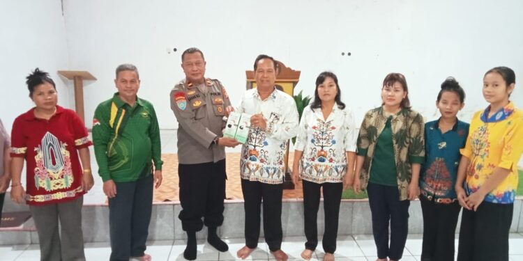 Sat Binmas Polres Gunung Mas Edukasi Pencegahan Karhutla kepada Umat Hindu Kaharingan